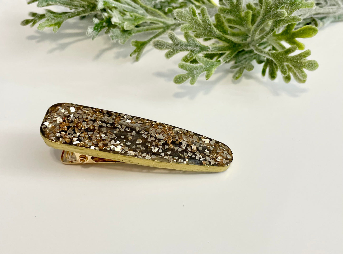 Resin Hair Clips - Black & Gold