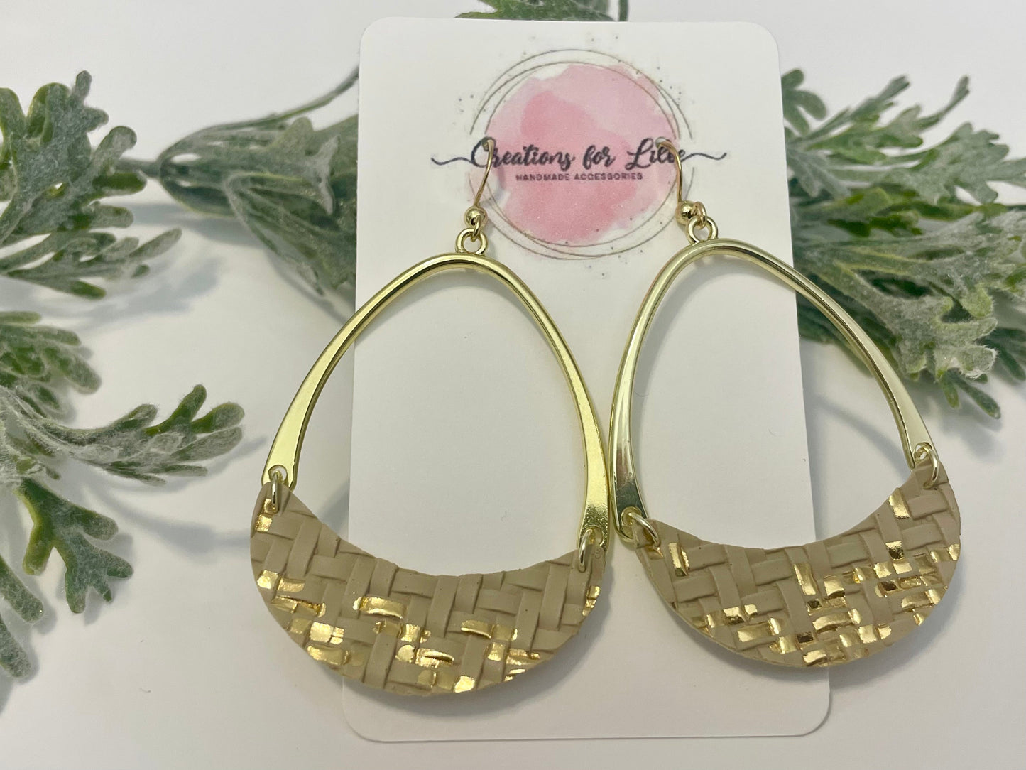 Leatherette Earrings - Beige & Gold Basket Weave