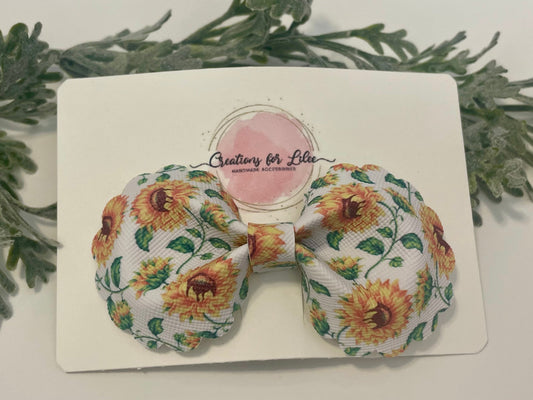 Rounded Bowtie Hair Bow with Scalloped Edges - Sunflowers