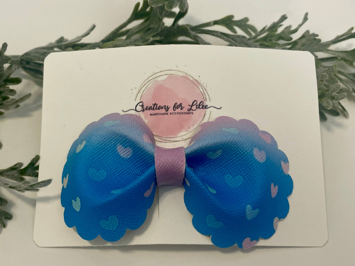 Rounded Bowtie Hair Bow with Scalloped Edges - Pink & Blue Heart Ombre