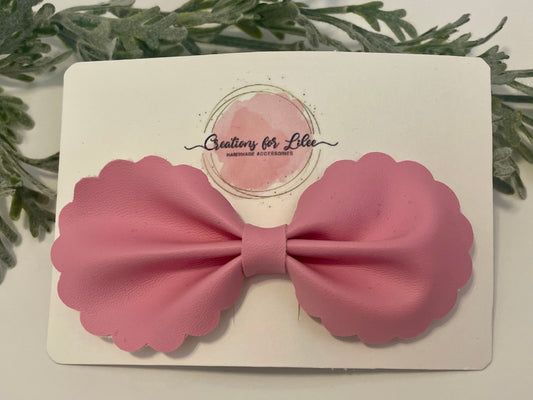 Rounded Bowtie Hair Bow with Scalloped Edges - Pink