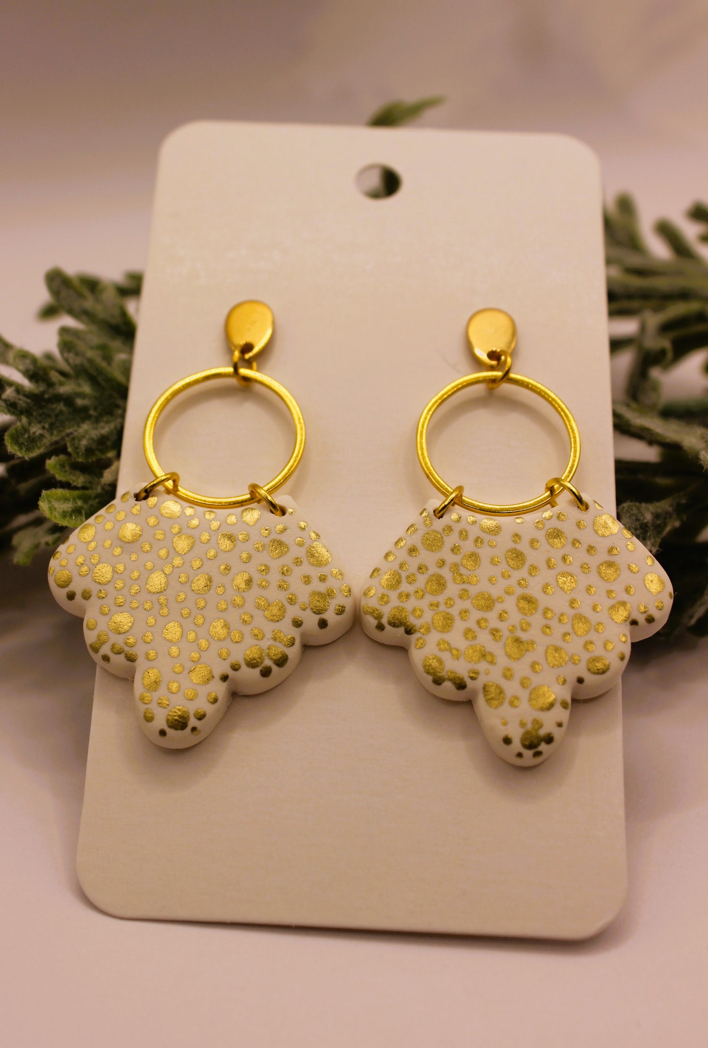 Clay Earrings - White & Gold Scalloped Earrings