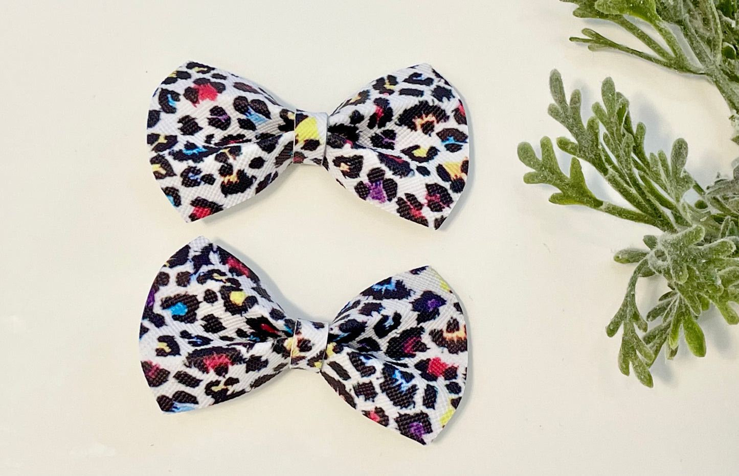 Pigtail Bows - Colorful Leopard