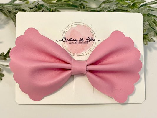 Bowtie Hair Bow with Scalloped Edges - Pink