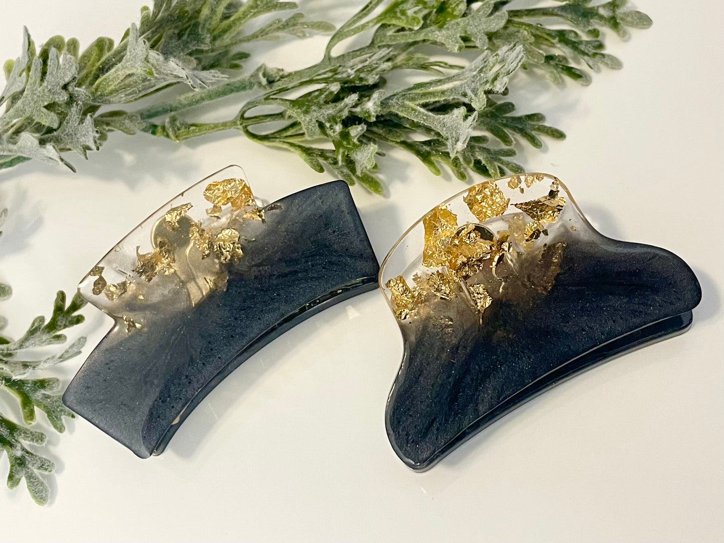 Resin Hair Claw - Black & Gold