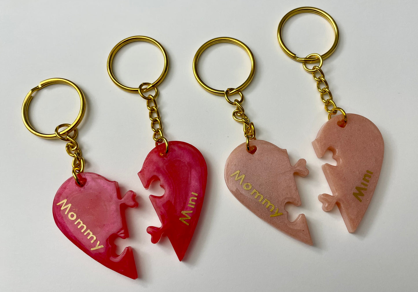 Interlocking Heart Keychains - Mommy & Mini (Pink)