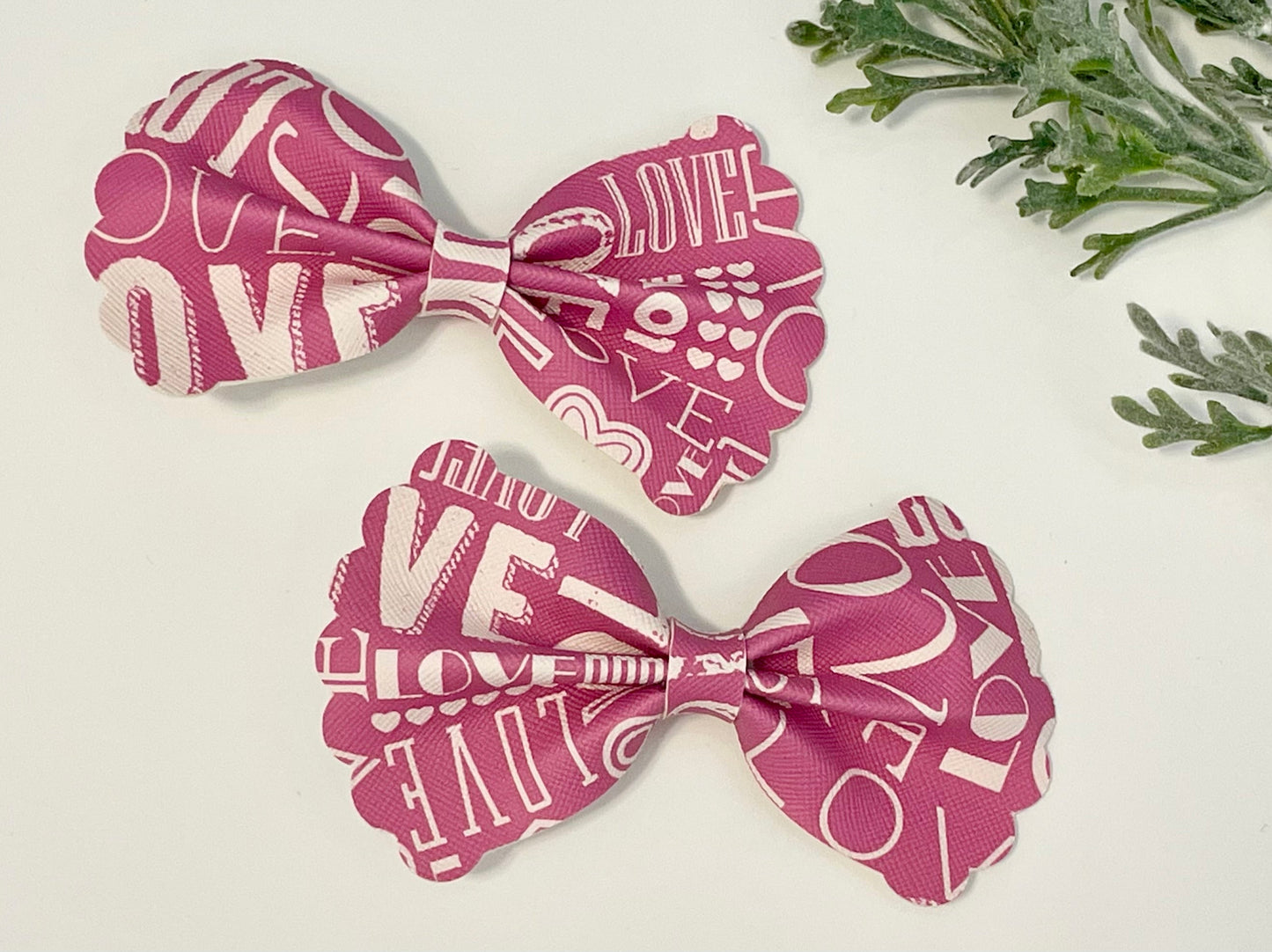 Bowtie Hair Bow with Scalloped Edges - Love