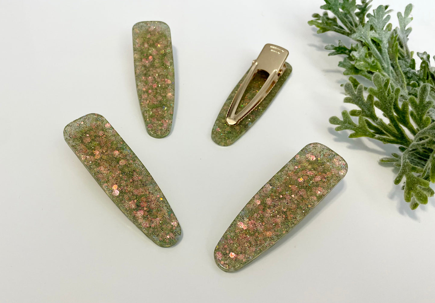 Resin Hair Clips - Green & Gold Glitter