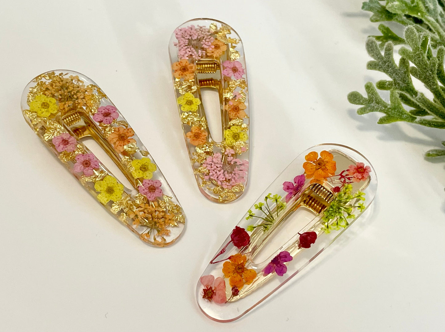 Resin Hair Clips - Mini Flowers