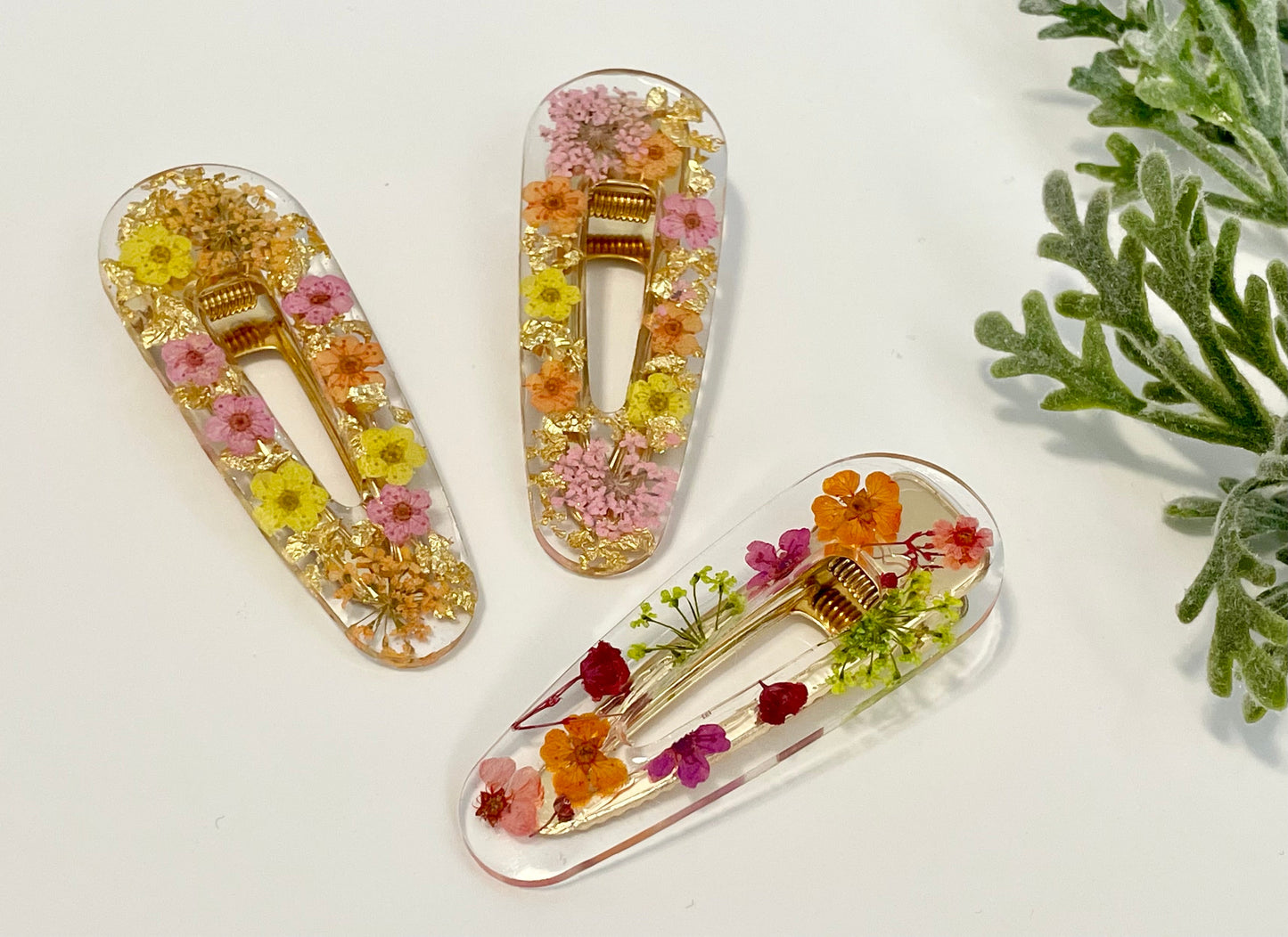 Resin Hair Clips - Mini Flowers